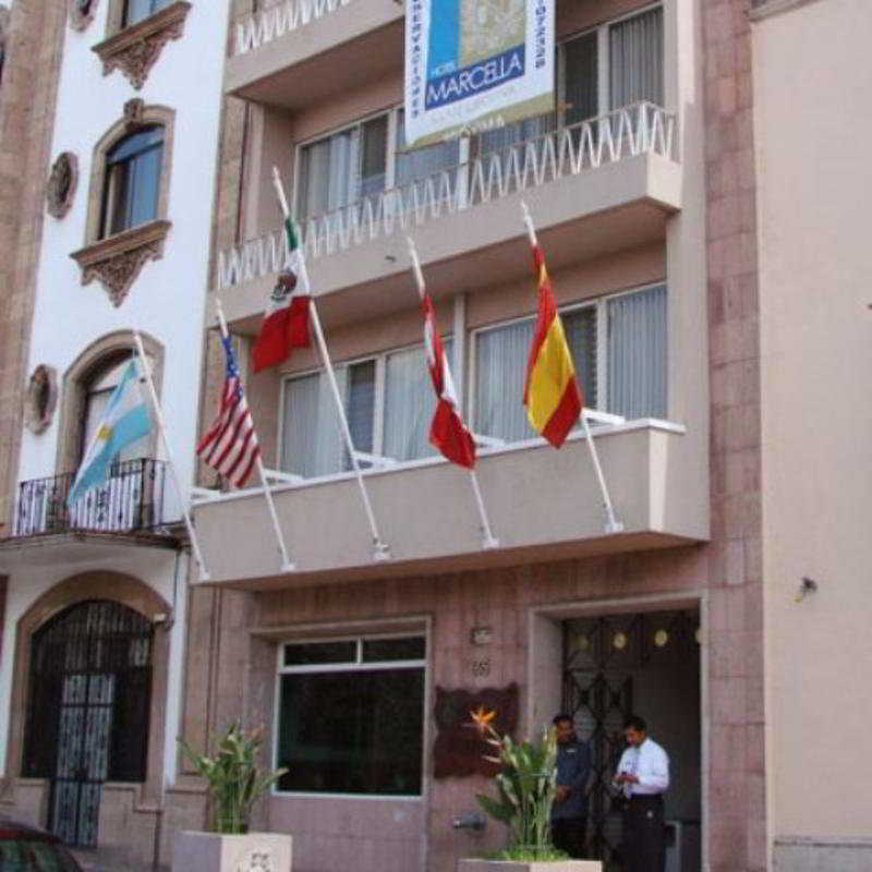 Hotel Marcella Clase Ejecutiva 莫雷利亚 外观 照片