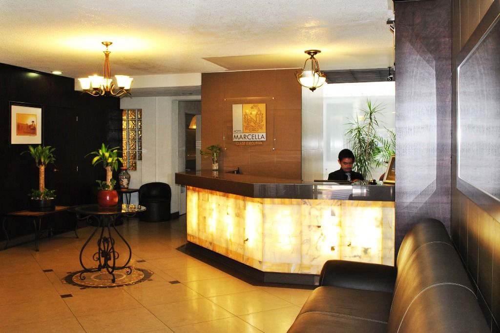 Hotel Marcella Clase Ejecutiva 莫雷利亚 外观 照片